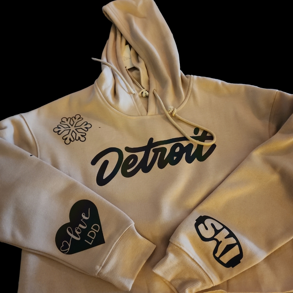 Detroit ski cropped